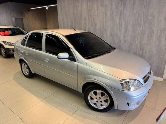 CHEVROLET CORSA 1.4 MPFI PREMIUM SEDAN 8V FLEX 4P MANUAL